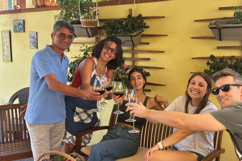 Pompeii: Pizza Class in a Local Family Home with Transfer