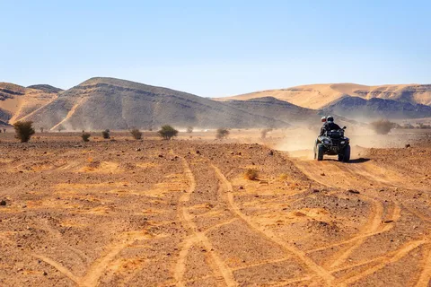 Marrakech: Quad y paseo en camello por el desierto de Agafay
