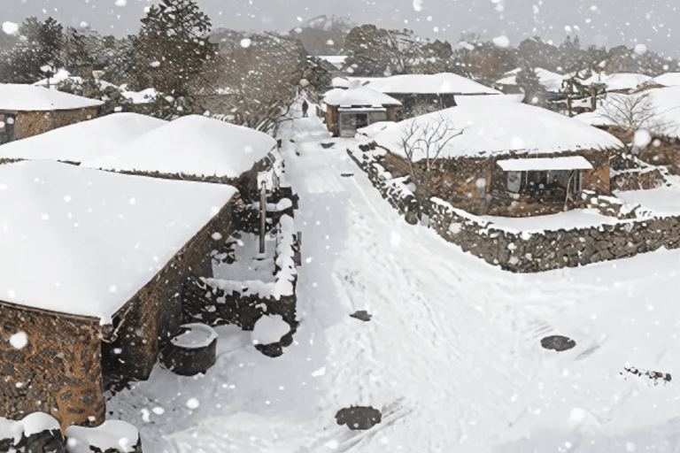 Jeju: Small-Group UNESCO Highlights Tour for Cruise Guests
