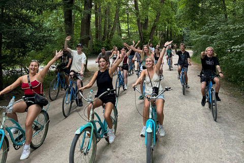 Munich Bike Rental is located close to Marienplatz & Hofbrauhaus