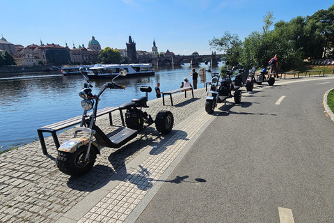 Prague: Heart of Prague Electric Tricycle Scooter Tour 30-Minute Lesser Quarter Tour with English-Speaking Guide
