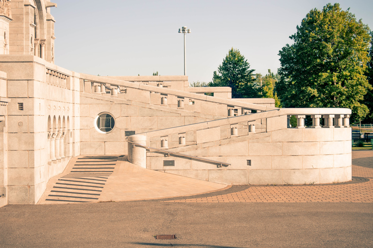 Quebec to Montmorency Falls & Ste-Anne-De-Beaupré – Half-day