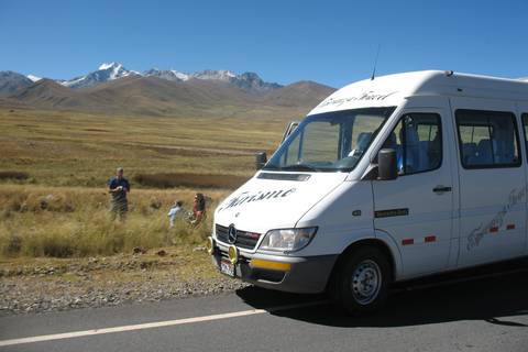 Huaraz: Chavin de Huantar Archaeological Site Day Trip