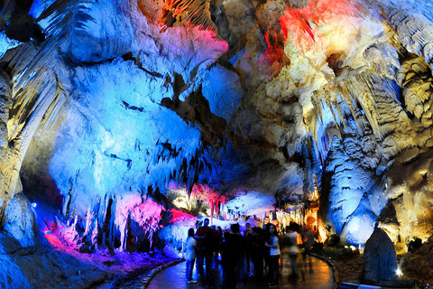 Da Tbilisi: Tour di un giorno del Canyon Martvili e delle Grotte di Prometeo