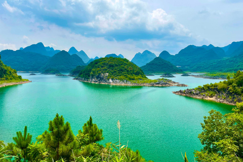 Guangzhou: Qingyuan MT.Kastar and Yao Village day tour