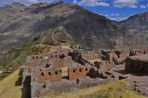 "De Cusco a Pisac: Visita ao sítio arqueológico e ao mercado"