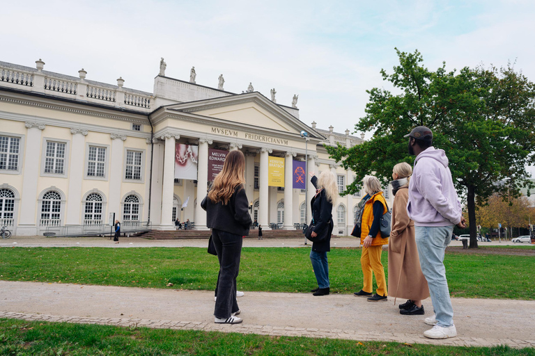 Kassel: geführter Stadtrundgang Kassel Kunst Kultur durch die Innenstadt
