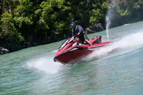 Promenade en jet ski 30 minutes