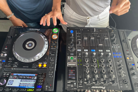 IMPARARE A MIXARE CON UN DJ PROFESSIONISTA