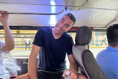 ⭐ Descubra a verdadeira Manila com um passeio de Tuktuk ⭐⭐ Descubra a verdadeira Manila com V⭐