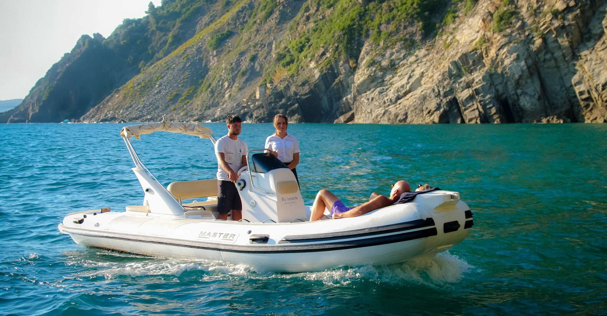 Cinque Terre bote de dos a seis horas Tour personalizado - Hizvo
