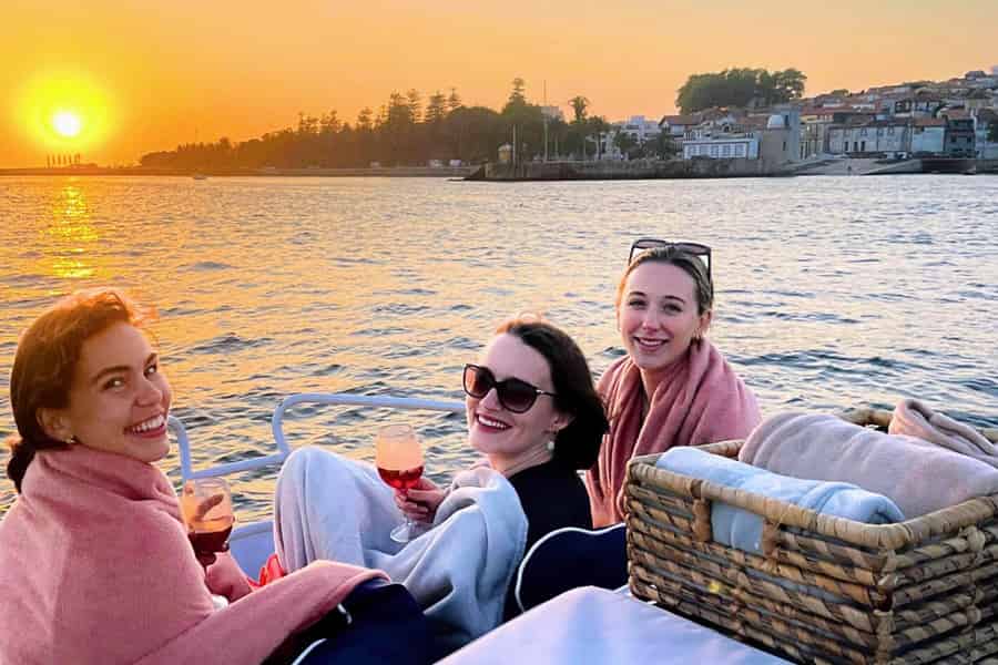 Porto: Private Bootsfahrt auf dem Douro nur für deine Gruppe – 6 Brücken. Foto: GetYourGuide