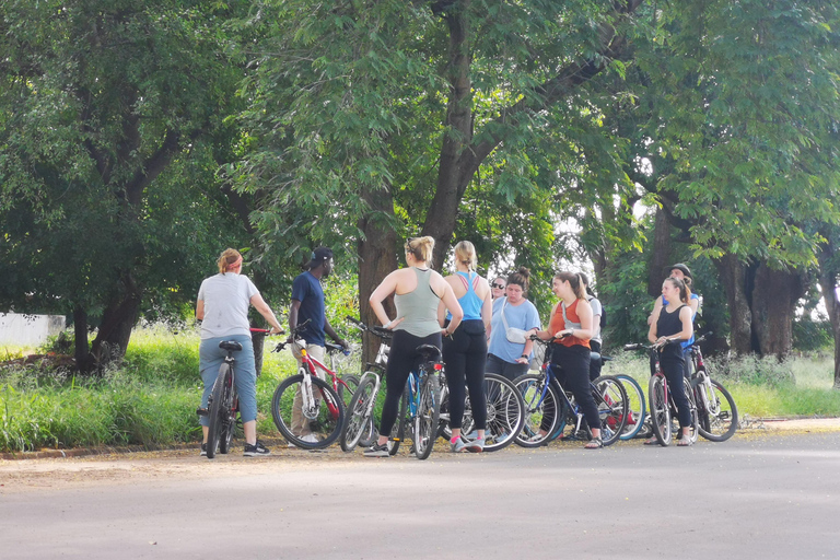Livingstone : Cultural Bike Tour