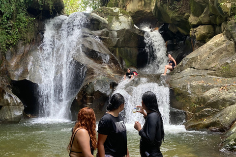 Medellin : visite des cascades et des piscines naturelles