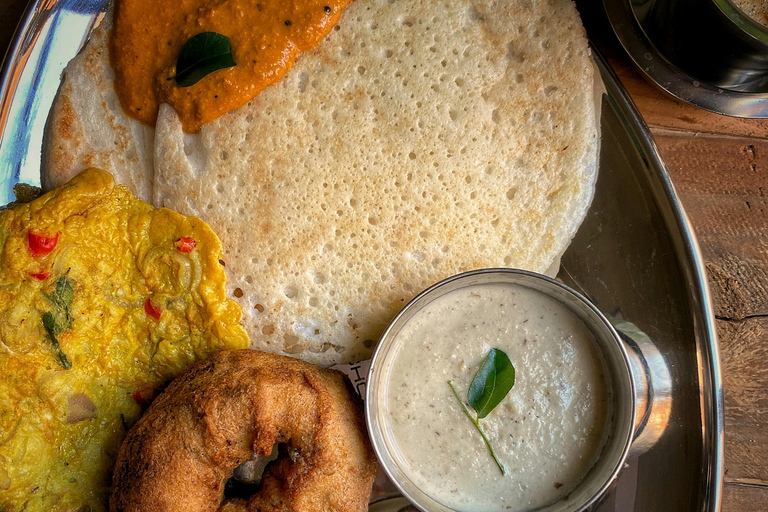 "Culinary Tour of Chinatown and Lord Ganesha Temple"