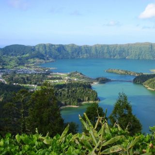 Azores: Sete Cidades Scenic 4WD Tour from Ponta Delgada