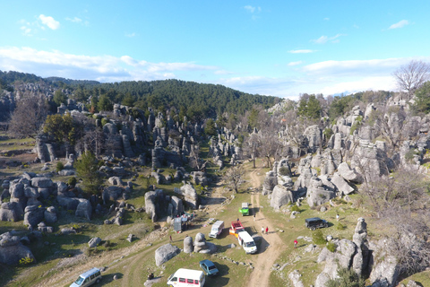 Side: wycieczka 1-dniowa do kanionu Orła z Adlerem i lunchemWycieczka do Kanionu Orła i spływ raftingowy z obiadem i odbiorem z hotelu