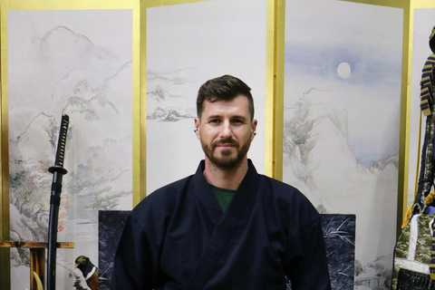 Osaka: Learn Bushido - Trial Slashing with Samurai Sword Trial slashing in Bushido with Samurai Sword real sharpnes