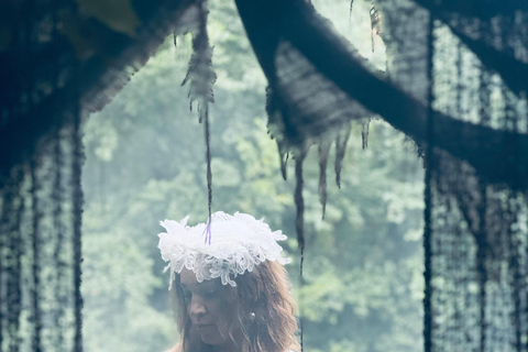 Luxembourg: Vintage & Gothic Photoshoot Experience