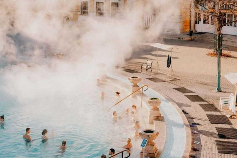 Budapest: Eintritt ins Széchenyi-Thermalbad mit privatem TransferBudapest: Széchenyi Thermal Bath Entry with Private Transfer