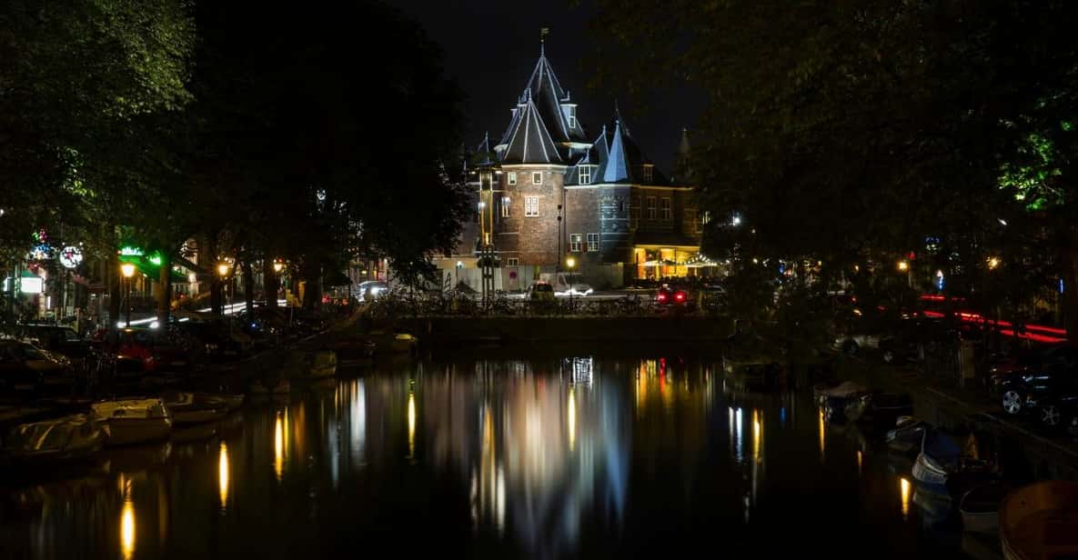 Afbeelding 1 van Amsterdam: Spookachtige geschiedenis en spooktochten