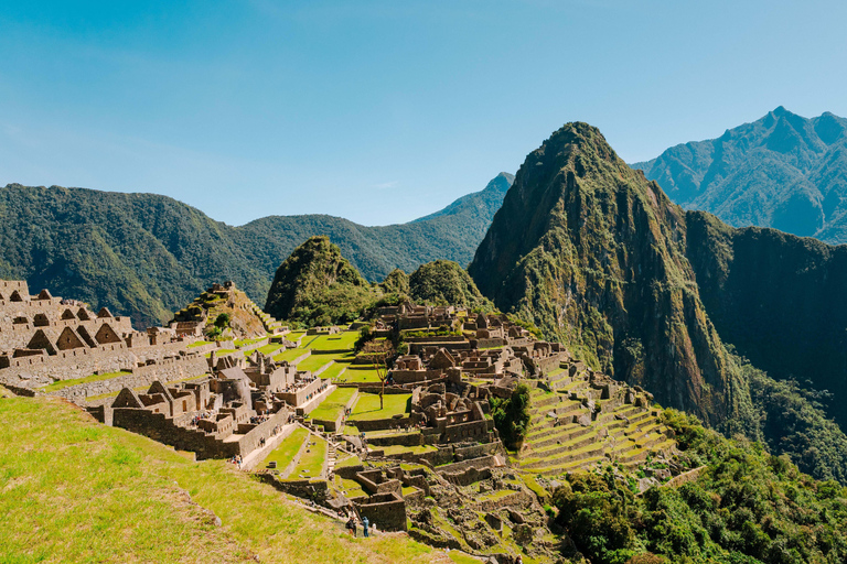 Cusco: Inca Trail 2-Day to Machu Picchu with Vistadome Train Cusco: Inca Trail 2-Day to Machu Picchu with Vistadome Train