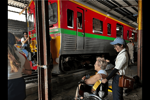 Accessible Floating & Railway Markets Tour (Wheelchair) Accessible Floating & Railway Markets Private Tour