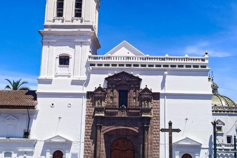 Quito : Must-see Sites Walking Tour With A Guide Quito : 2 Hours Must-see Sites Small Group Walking Tour