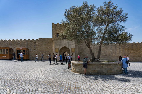 Baku: Gobustan Mud volcano Fire temple Guided tour