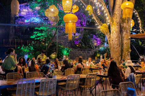 Phuket: Thai Dining Experience at Three Monkeys Restaurant - Image 2