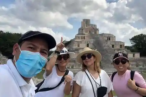 Ruines mayas d'Edzná : Voyager en Colectivo