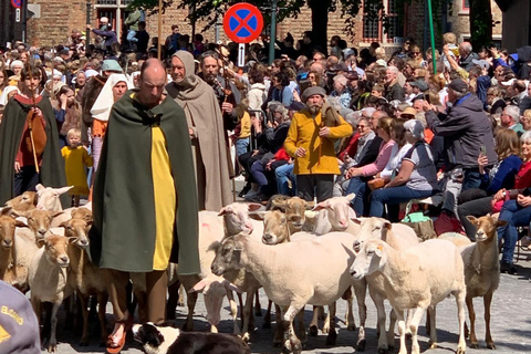 Bruges Guided Day Tour from Paris with Holy Blood Procession