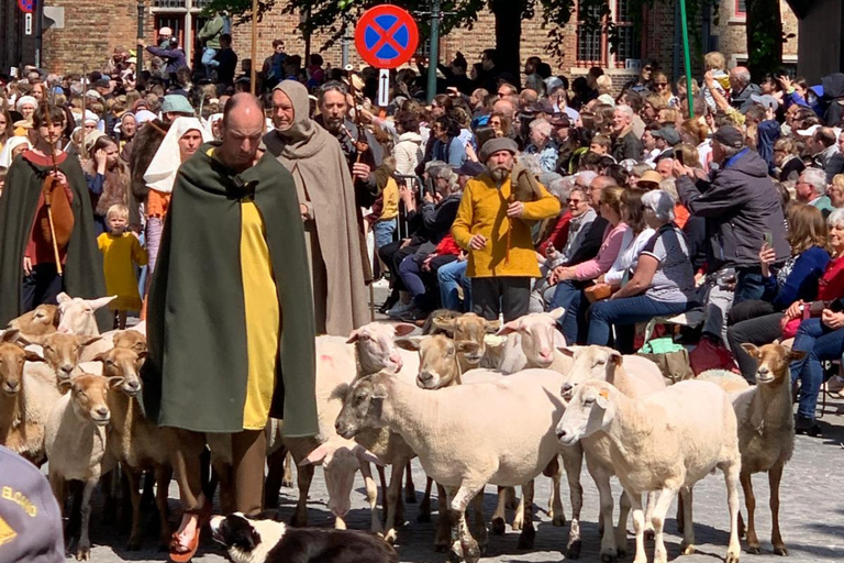 Bruges Guided Day Tour from Paris with Holy Blood Procession