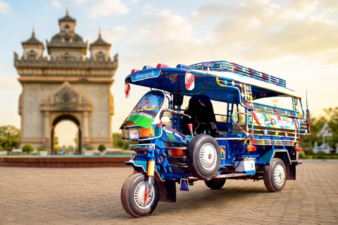 Vientiane: Guided City Tour by Tuk-Tuk with Entry Tickets