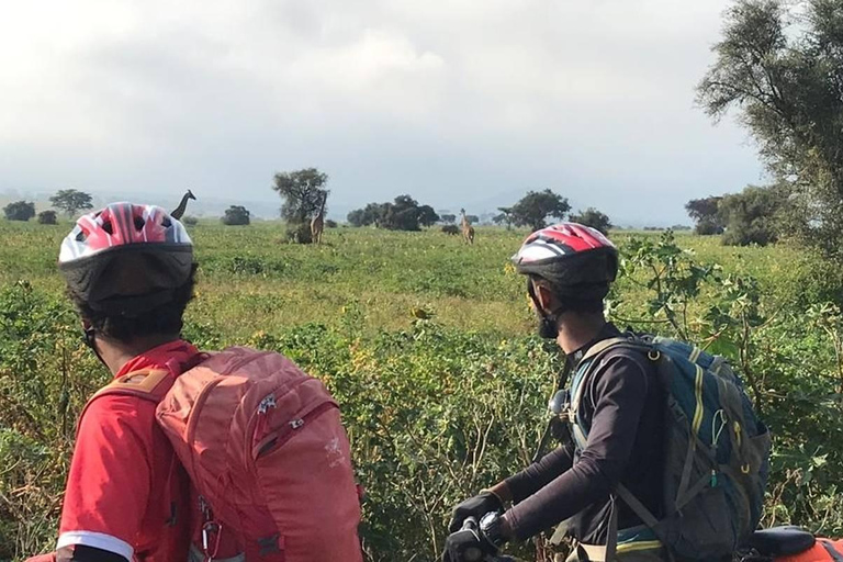 2 DAYS LAKE CHALA CULTURAL BIKING TOUR