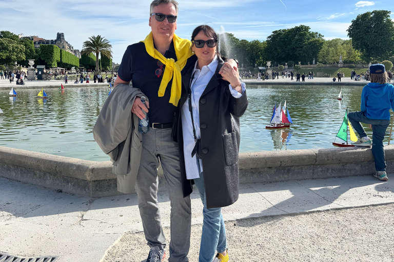 Paris: In the Footsteps of Emily (in German) Paris: Emily inspired walking tour