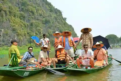 From Hanoi: 2-Day Ninh Binh Province Trip