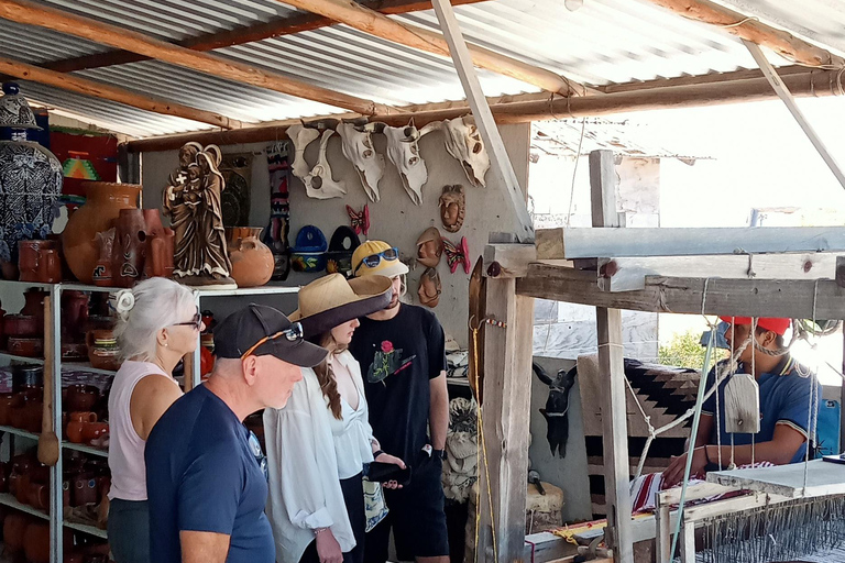 Tour Todos Santos Magical Town, Hotel California