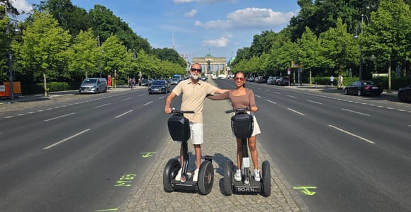 Berlin: 2 Stunden geführte Segway-Tour - In Mitten der Stadt