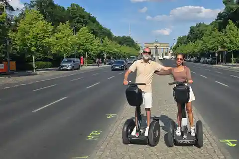 Берлин: экскурсия на сегвеях по центру города