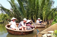 Experience Bamboo Basket Boat on Coconut village w Locals - Housity