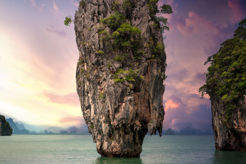 Phuket: James Bond Sunset Dinner & Bioluminescent Plankton