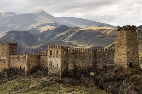 Tbilisi: Vardzia Caves, Rabati Castle and Borjomi Day Trip