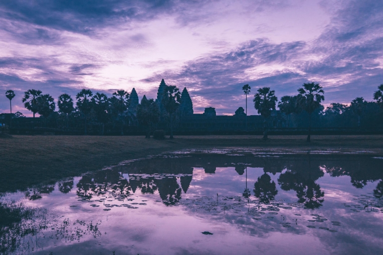 Mad Monkey Siem Reap Ankor Wat Temple Tour