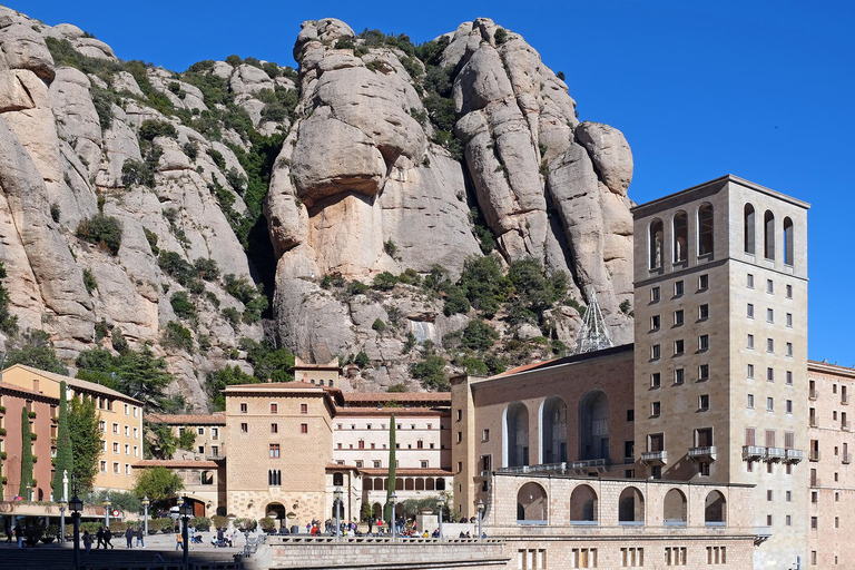 From Barcelona: Montserrat Full-Day Guided Tour