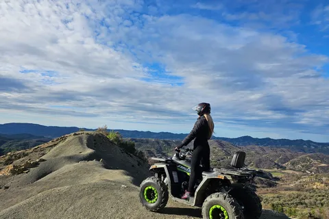 Tirana: Guidet tur på quadbike