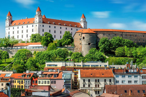 Desde Viena: excursión de un día a Bratislava y Budapest