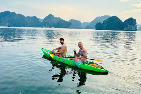Ninh Binh: 2 days Lan Ha Bay - hiking, biking, kayaking