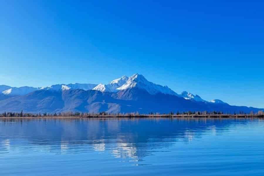 Alaska: Kajak-Erlebnis bei kaltem Wetter. Foto: GetYourGuide Alaska: Kajak-Erlebnis bei kaltem Wetter. Foto: GetYourGuide