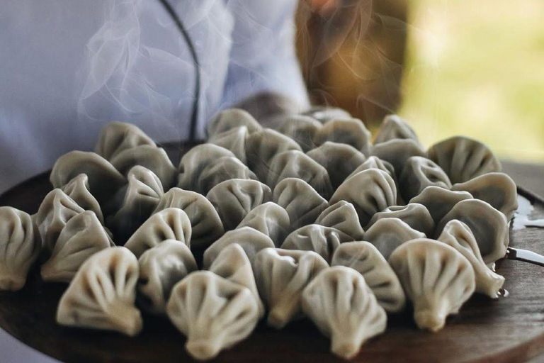 Tbilisi: Guided Cooking – Khinkali,Khachapuri+Churchkhela